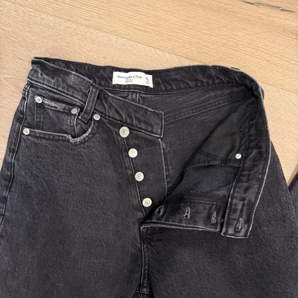 Black High Rise Crossover Jeans - Picture 4 of 9